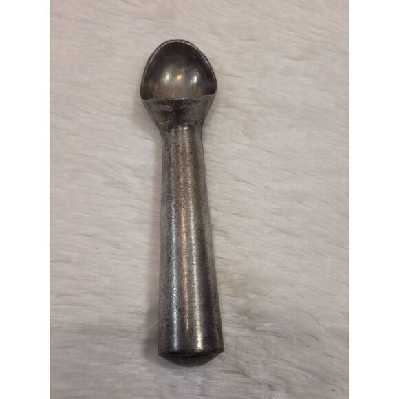 Vintage Aluminum Ice Cream Scoop - Picture 1 of 4